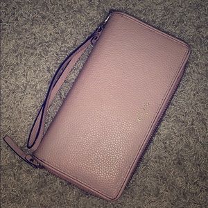 Light pink Kate Spade wallet w/ wristlet (adjust)